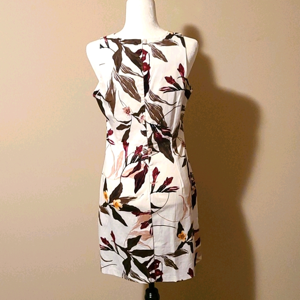 Summer Dress - Picture 3 of 5